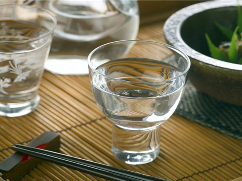 甲醇檢測儀，為禮品用酒做檢查